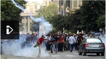 埃及对示威者清场 造成至少120人死亡